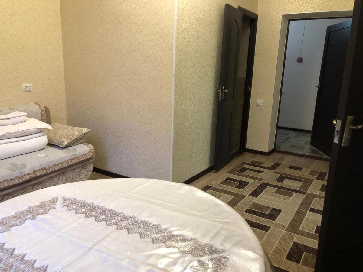 Hotel Keruen Taraz Esterno foto