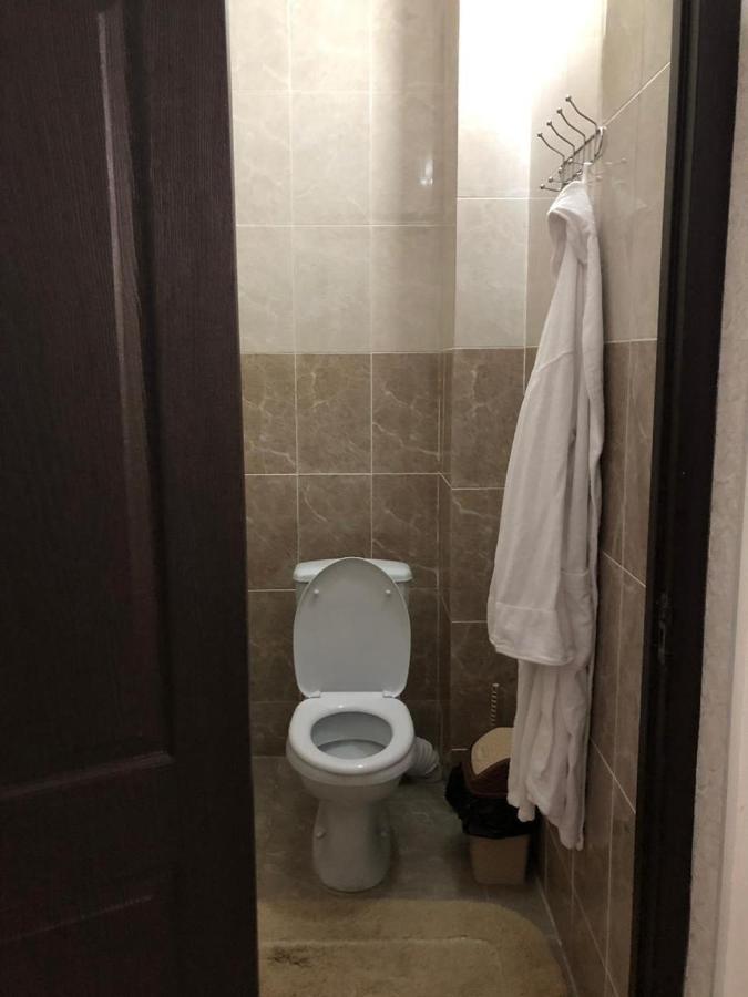 Hotel Keruen Taraz Esterno foto
