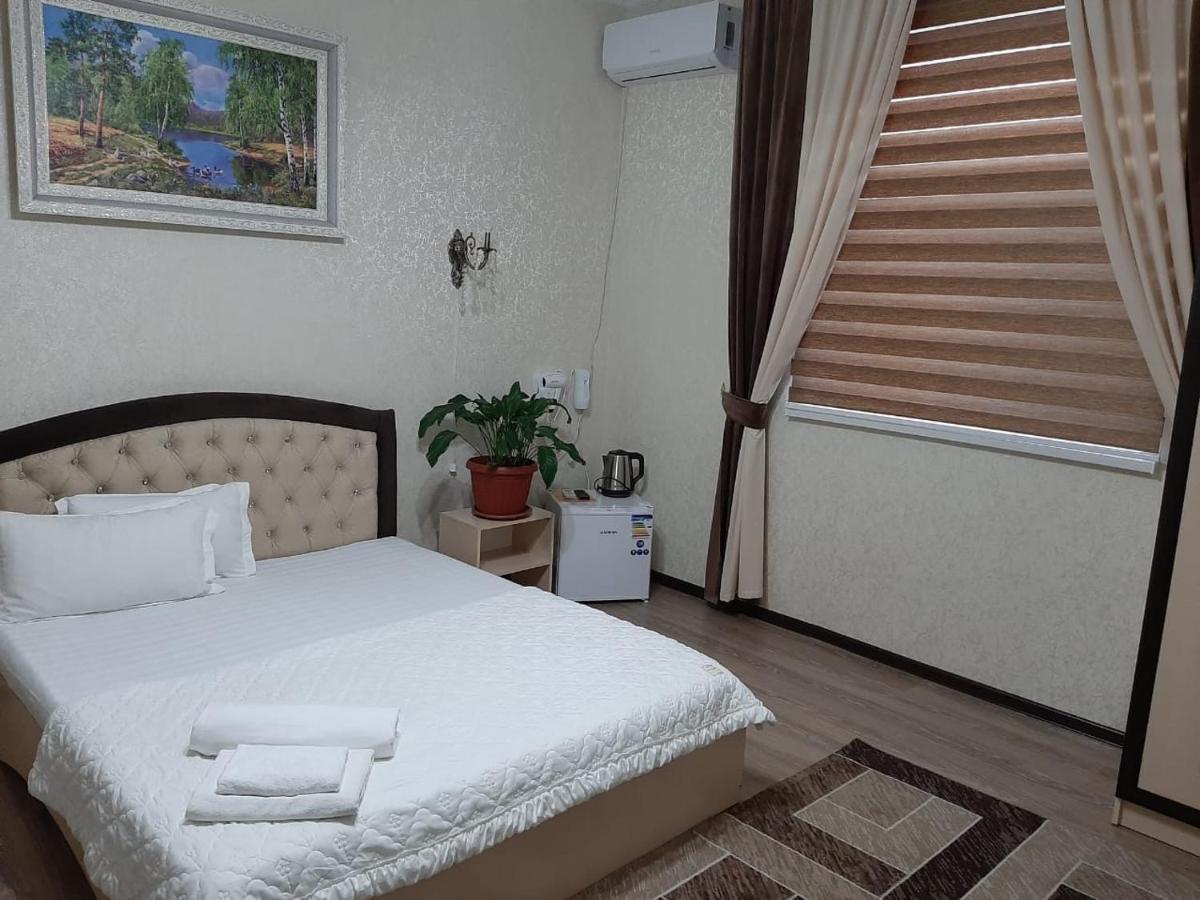Hotel Keruen Taraz Esterno foto